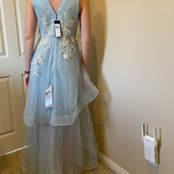 BCBG Maxazria Dress - Picture 3 of 4